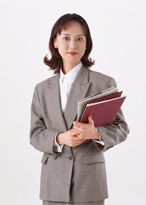 交通事故の問題に詳しい弁護士がいる